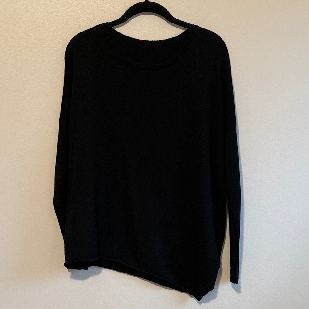Eileen Fisher Black Crewneck Wool Asymmetric Sweater, size Petite Small